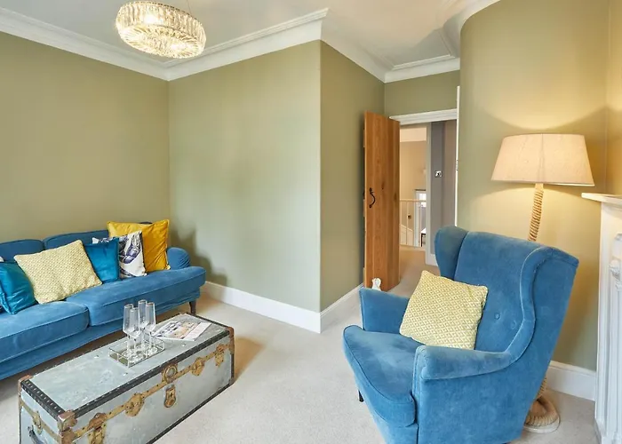 Host & Stay - Henderson House