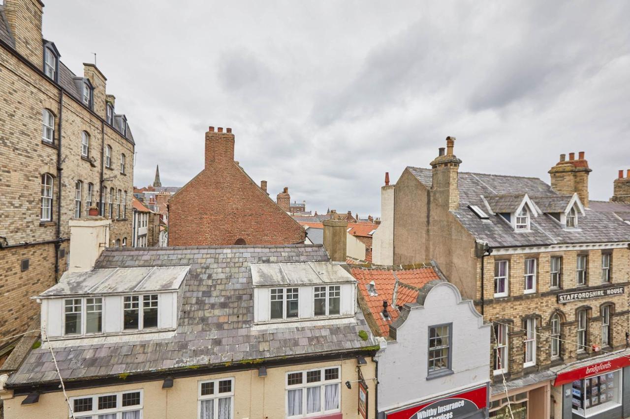 Host & - Henderson House Apartment Whitby